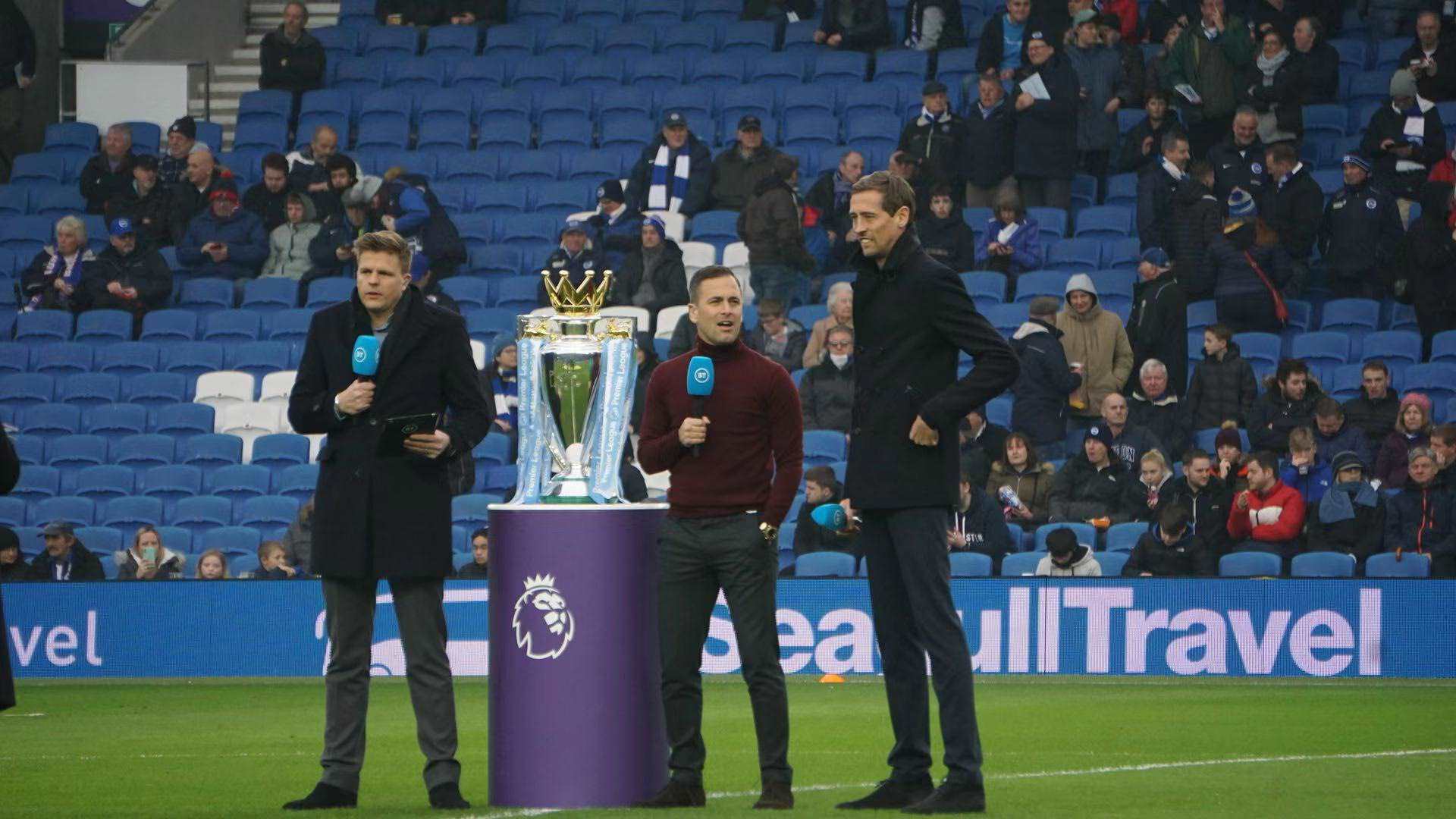 界中值得深 界中值得深